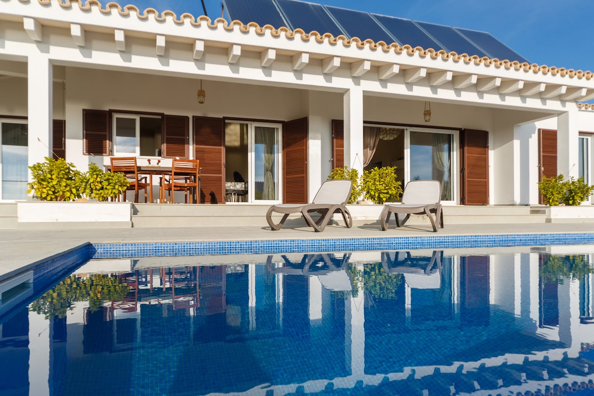 Bini Sole - Villa de lujo con piscina en Menorca﻿