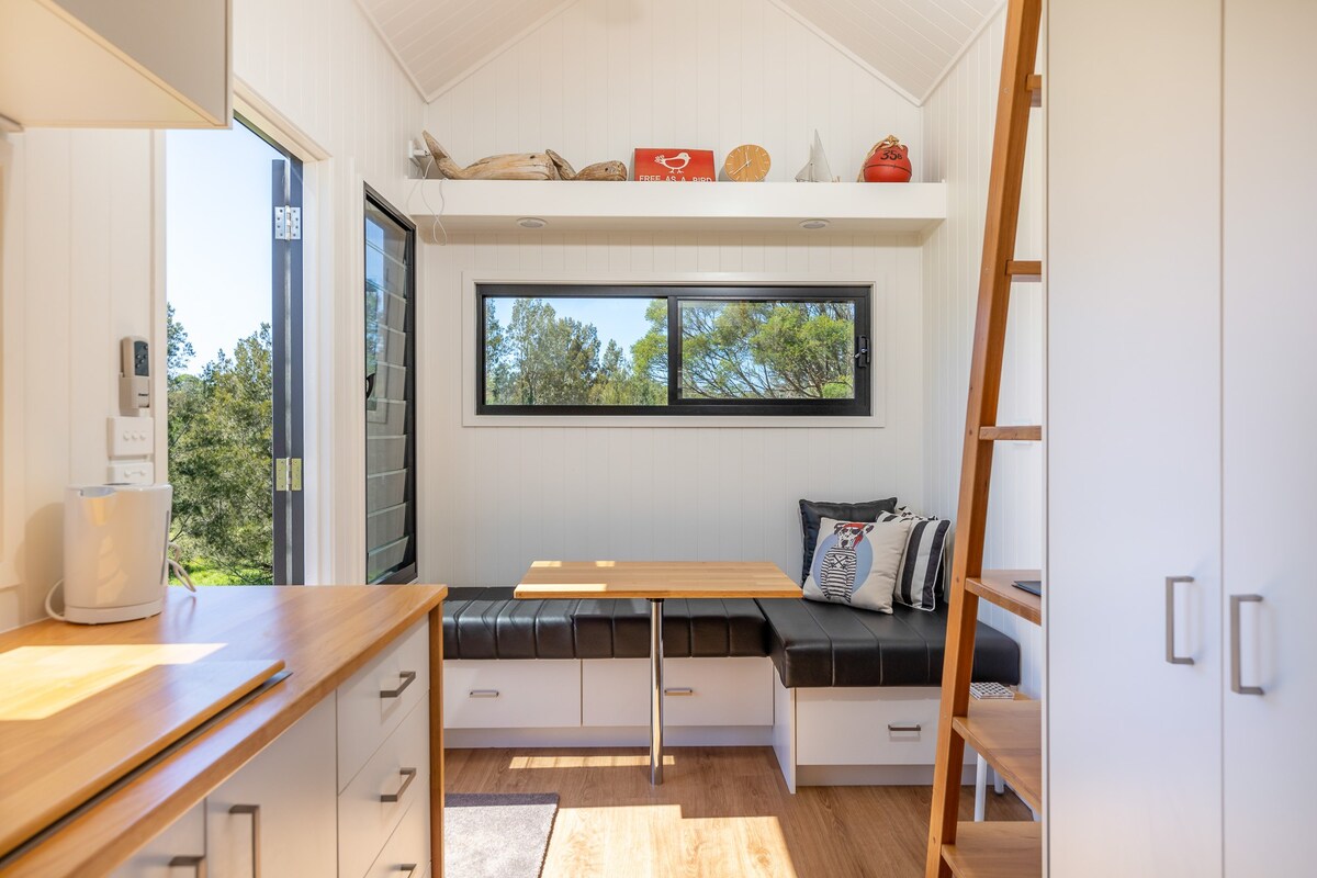 Lakeside Tiny House @ Tuross Head