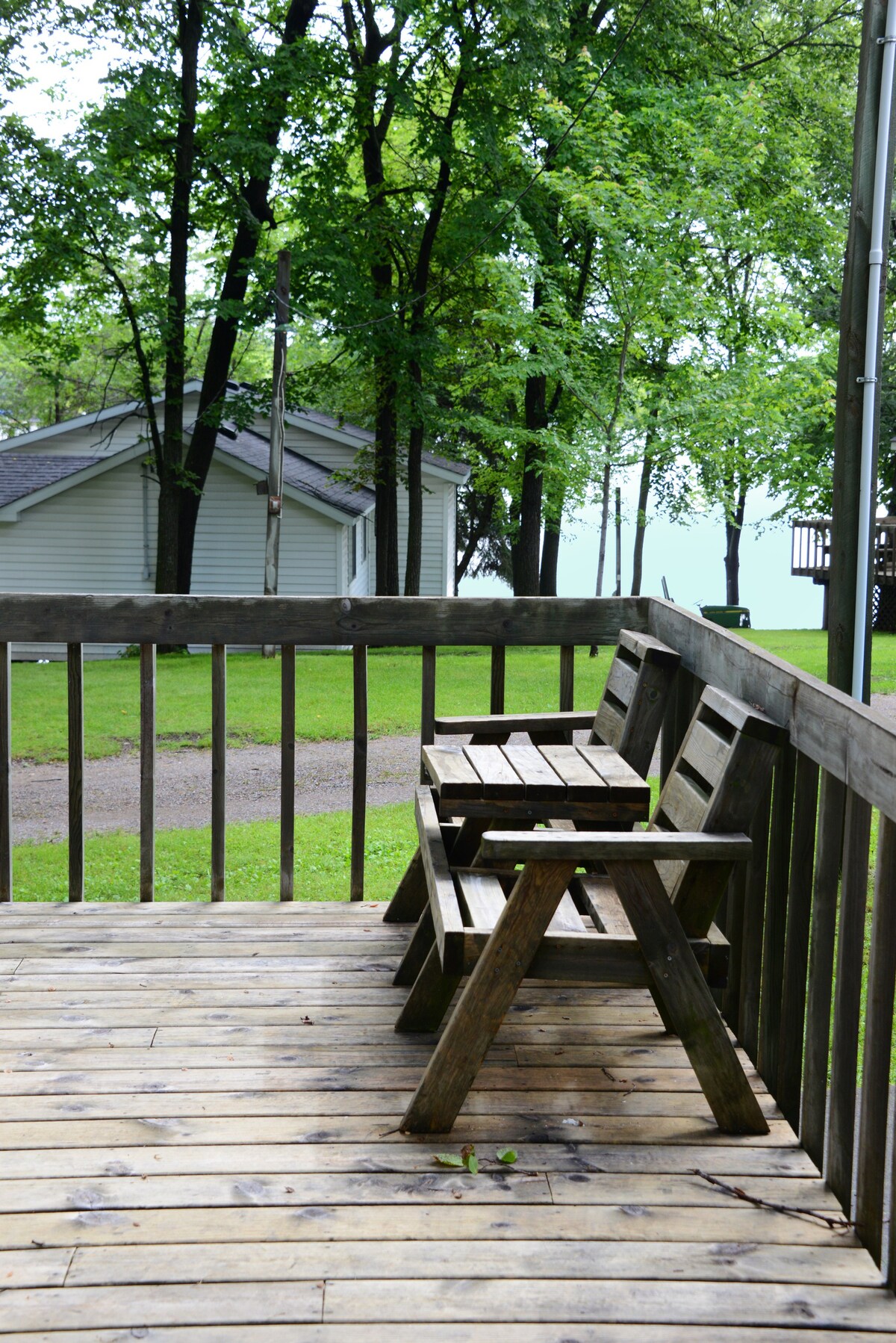 Carefree Days - 3 Bedroom Cabin with Lake View!