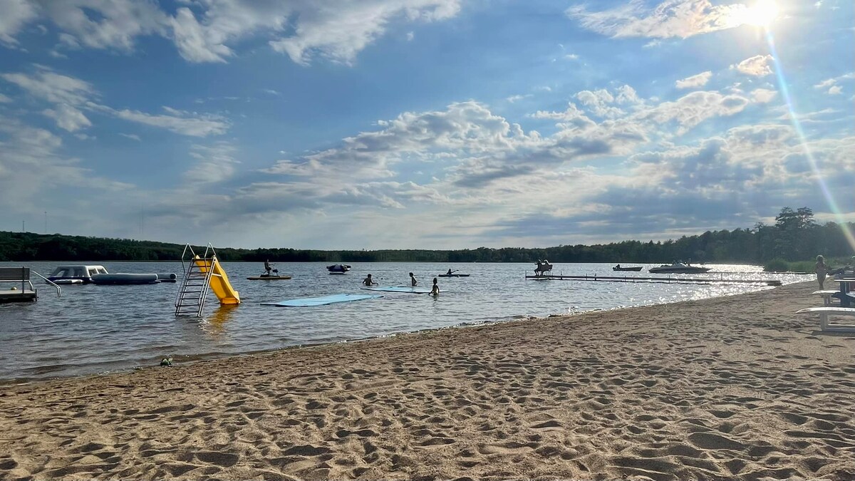 2-Bedroom Agate Lake Getaway in Nisswa, MN