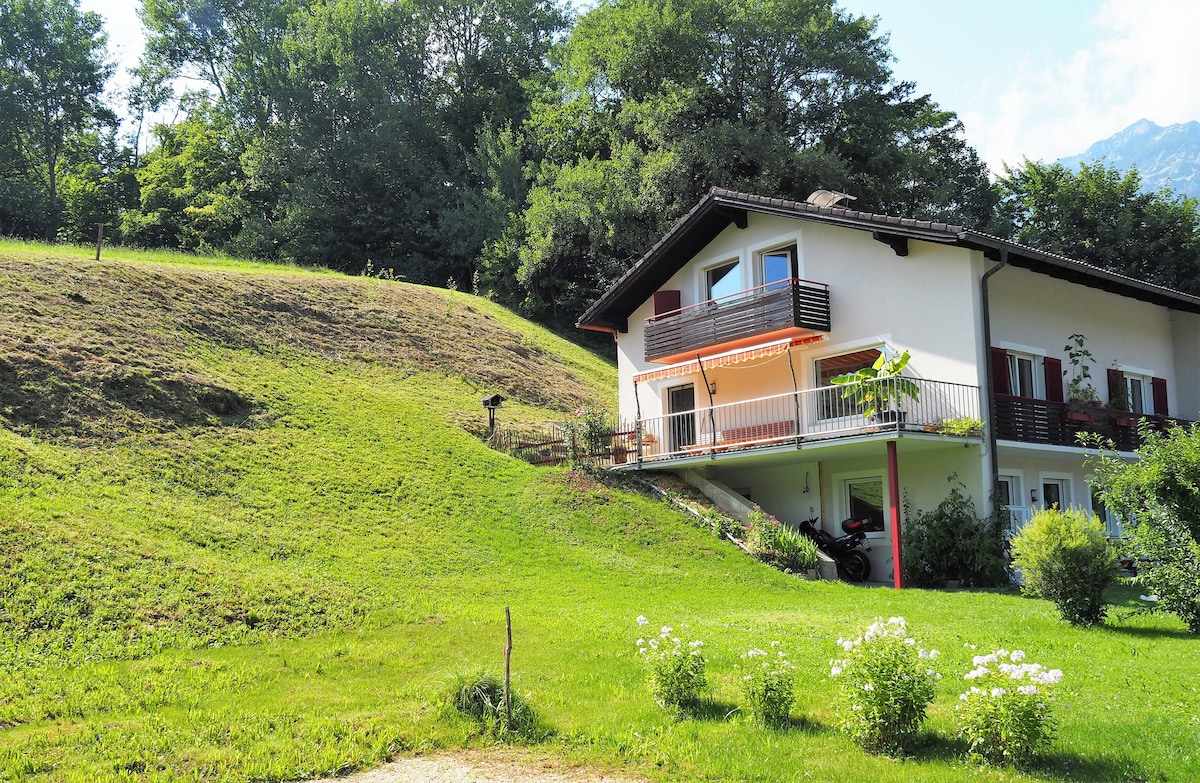 Naturnahe Ferienwohnung im Berchtesgadener Land