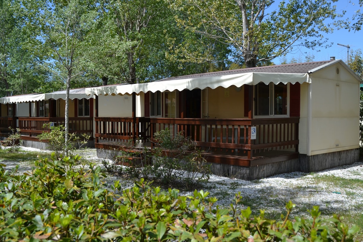 P7 Chalet met airco op camping Paradiso - Toscane