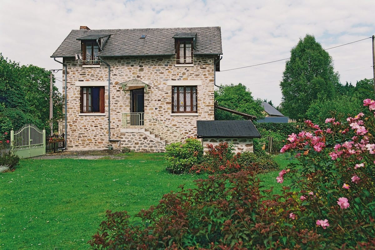 Gite rural calme indépendant avec spa en Corrèze