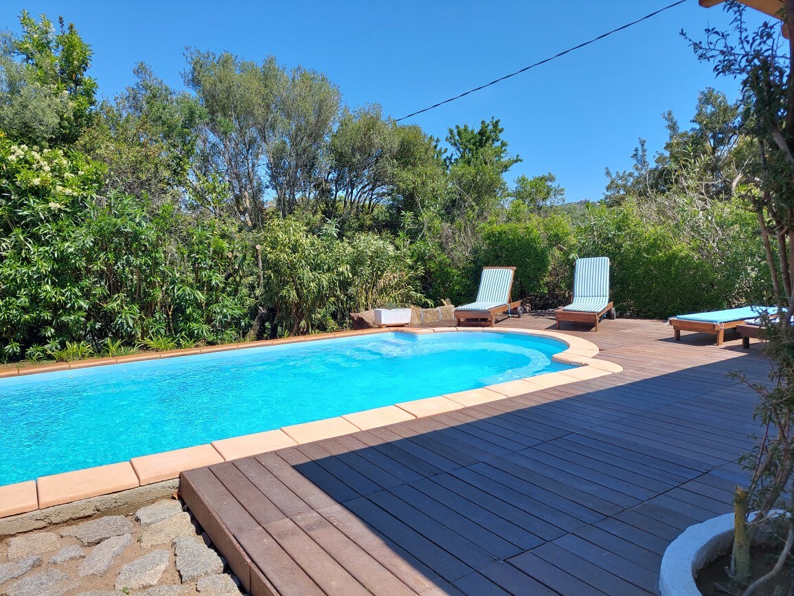 下加州撒丁岛带私人泳池的Eloisa别墅