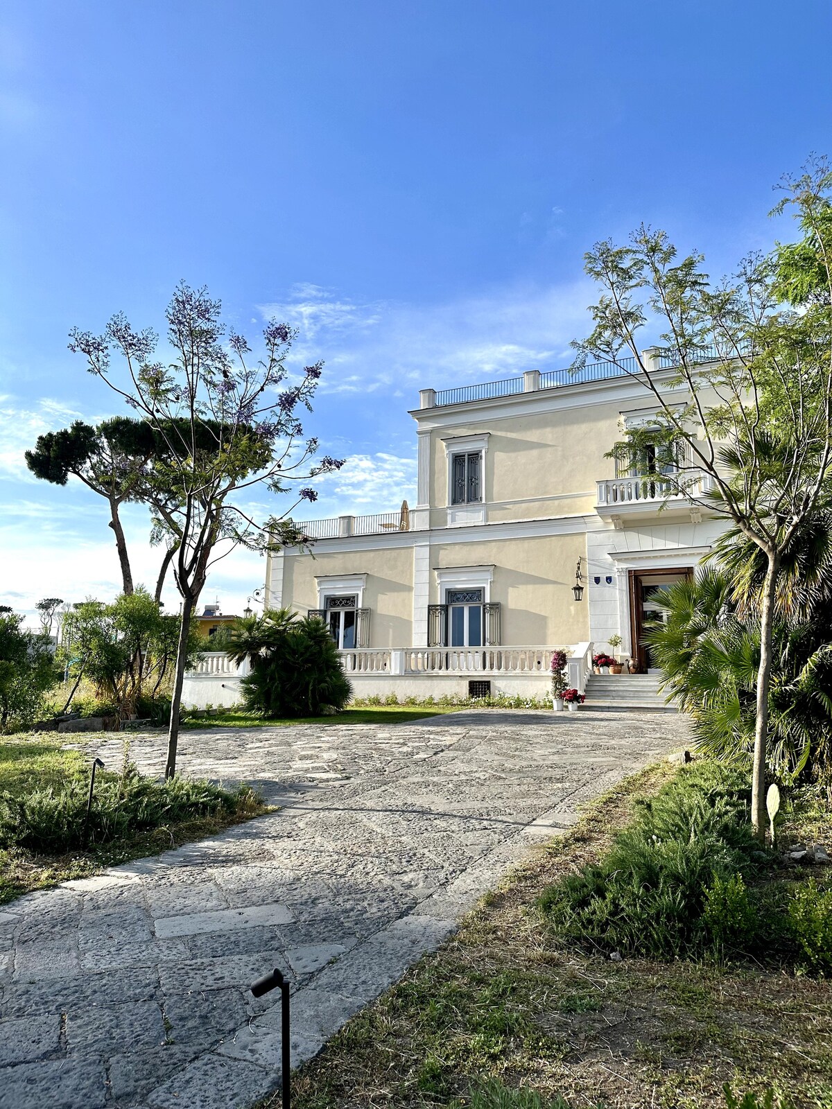 Appartamento in Villa Storica