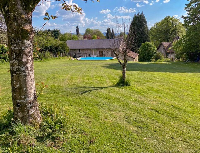 Country Cottage with Pool
