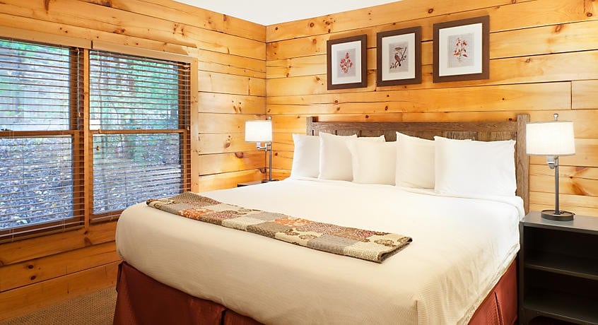 2-bedroom cabin at Shenandoah Crossing July 14-19
