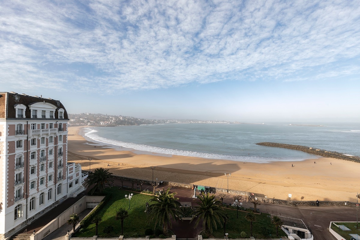 Bel appartement rénové en bord de mer avec parking