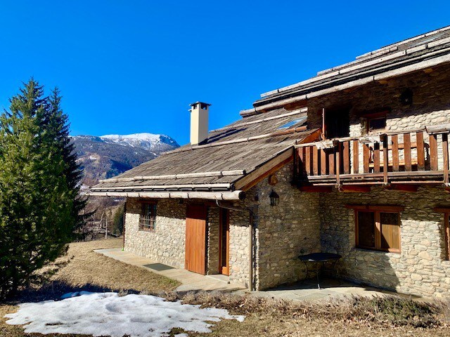 Chalet Soleil Luxury apartment in Olympic valleys
