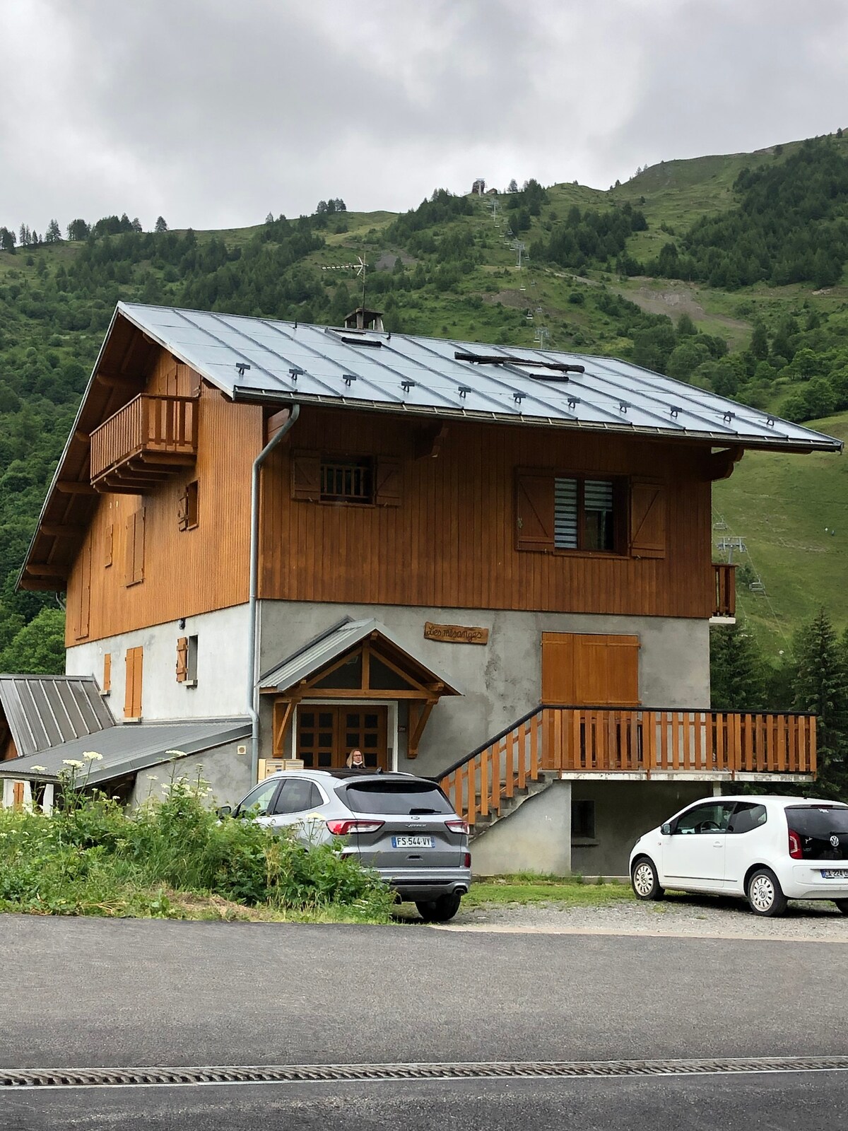 Bel appartement dans chalet indépendant