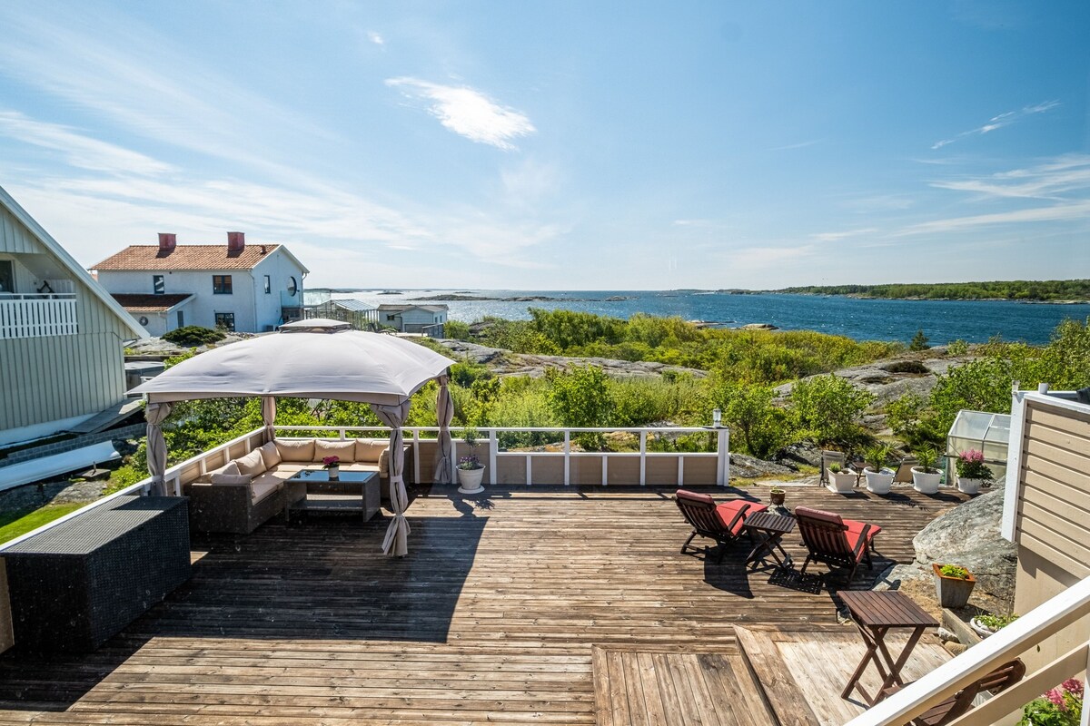 Large and spacious accommodation on Donsö with ocean view