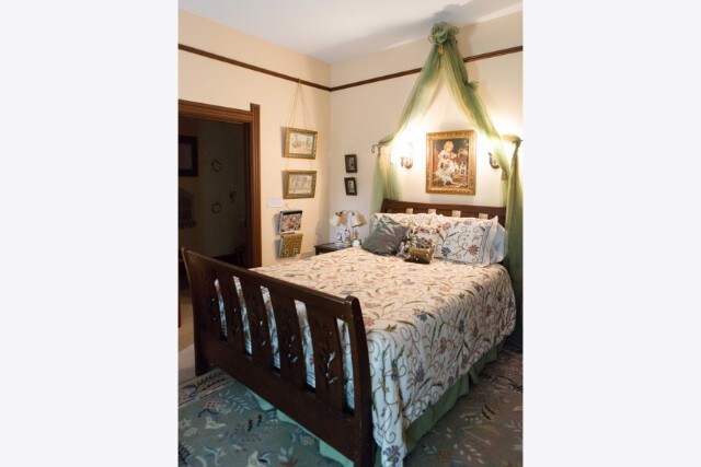 Nistler Room ~ Totten Trail Inn