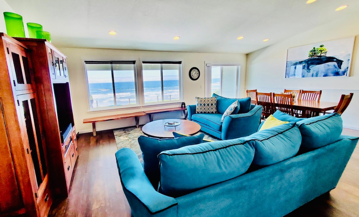 Ocean Blue - A Beautiful Oceanfront 3 Bedroom Home