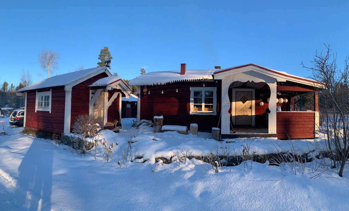 Stuga i Järvsö med magisk utsikt över Ljusnan