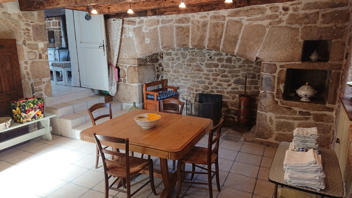 Ancien bar tabac au coeur de la Corrèze