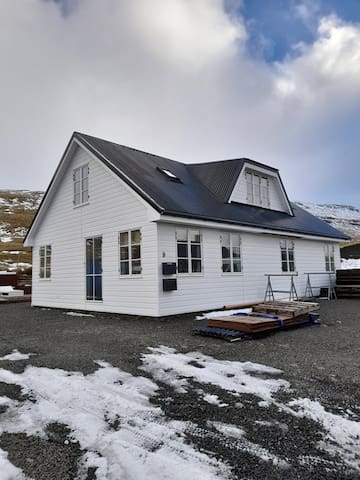 Norðskáli的民宿