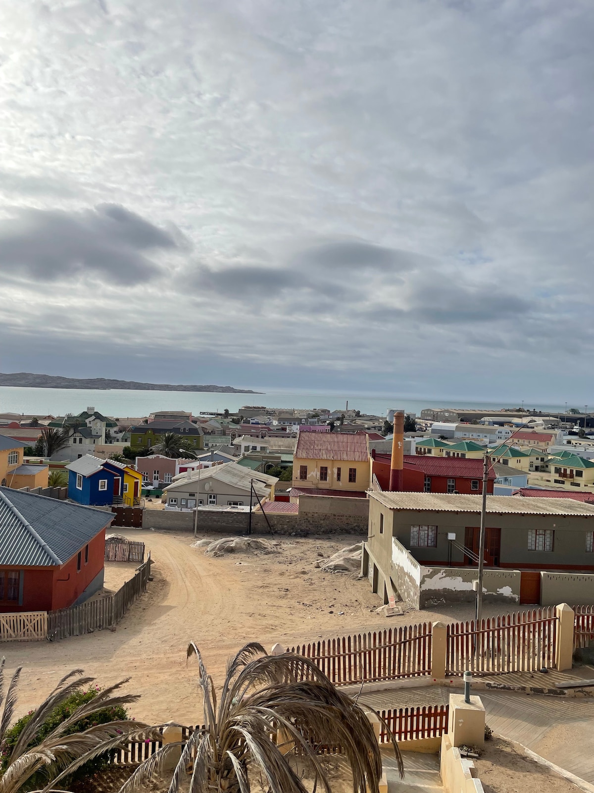 Historic Bezirkamtmann 3-Bedroom, Lüderitz View