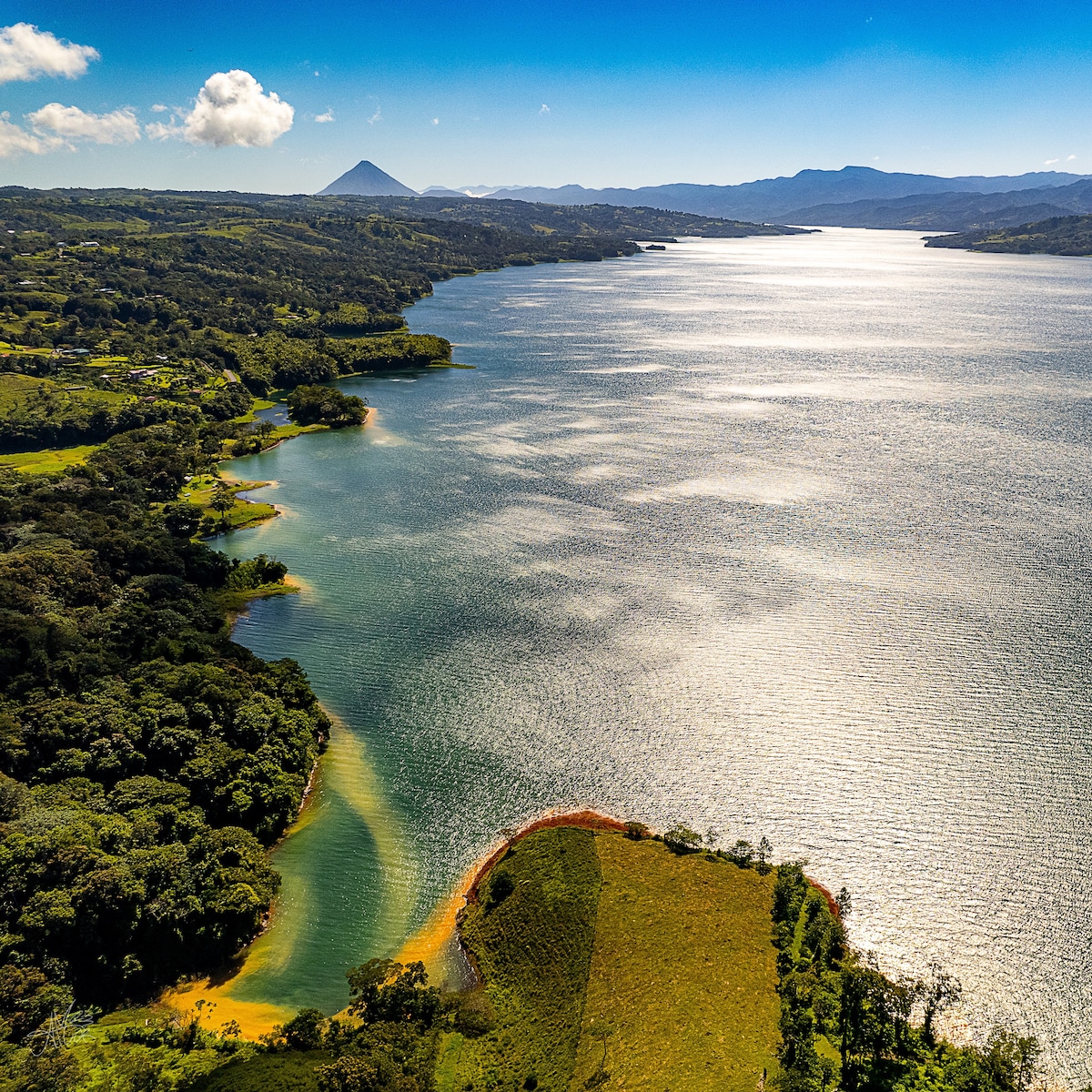 Little Paradise | Lake & Volcano View | #3