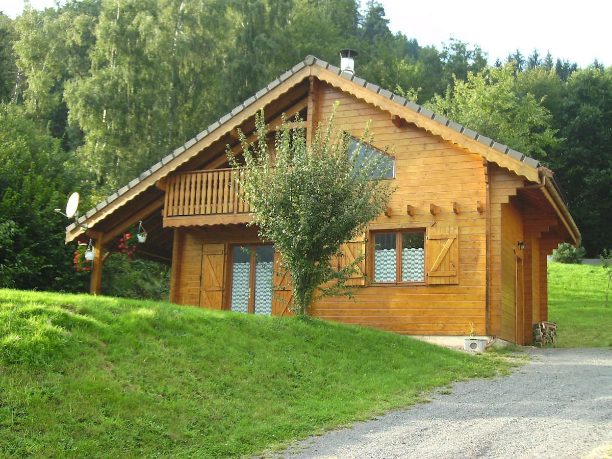 Chalet sympa vallee des lacs de pierre percée