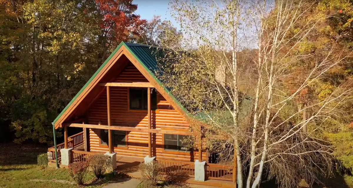 Secluded cabin over looking Lake Cumberland