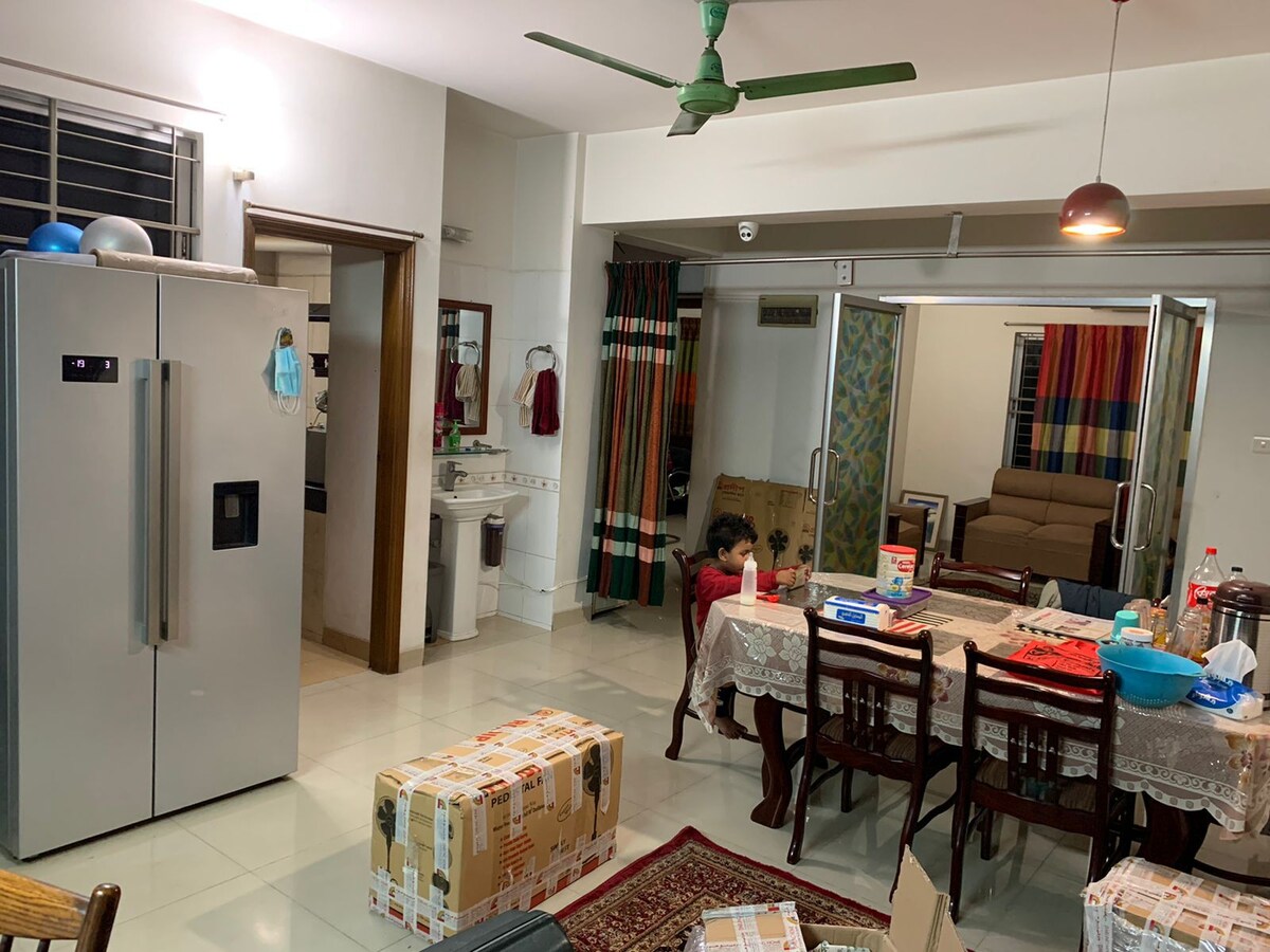 达卡， Uttara Sec 4 ， 1842平方英尺， 3间卧室， BTI公寓