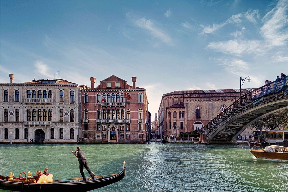 Venezia, vista Ponte Accademia e Canal Grande (R2)