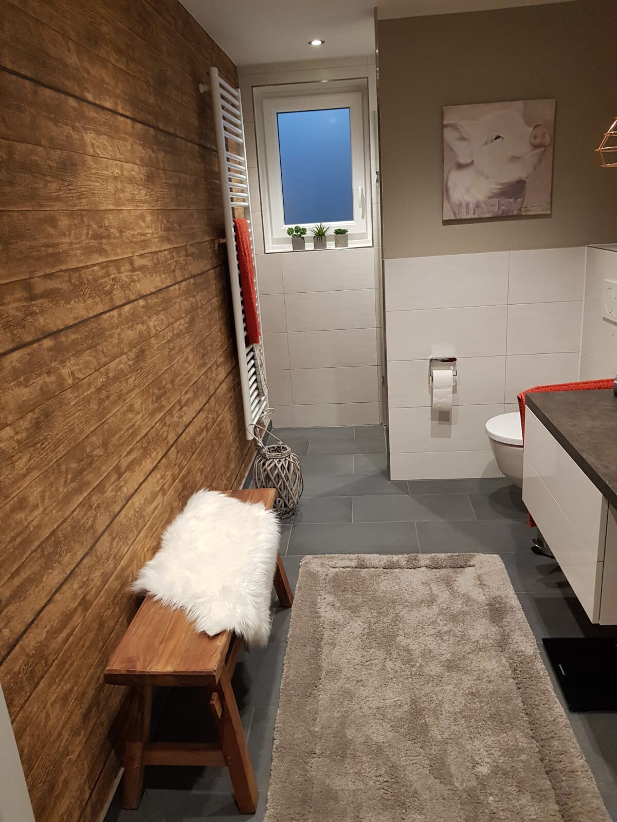 Modernes ruhiges Privatzimmer eigenes Badezimmer