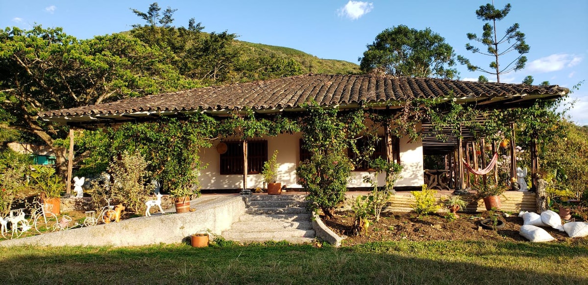 Finca la buitrera