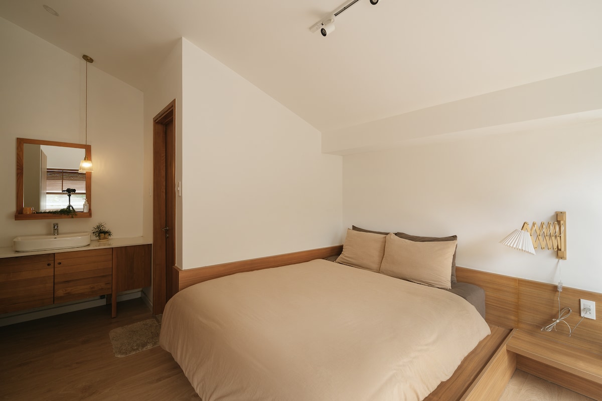 WABI/CHAM - Lovely room with big private balcony