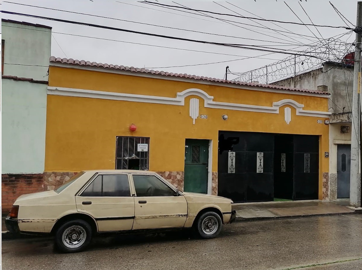 Alojamiento colonial y moderno, zona 2 Guatemala