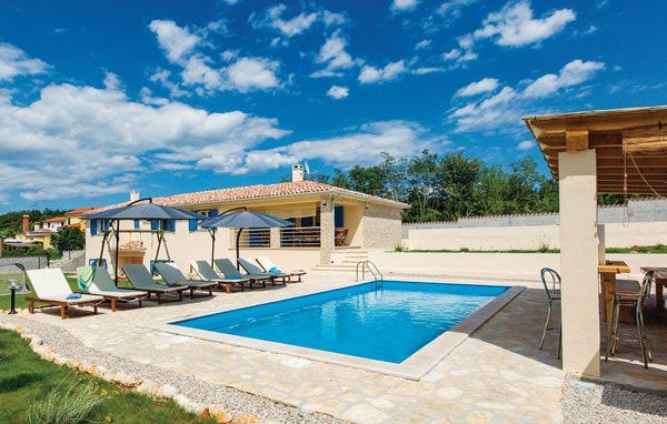 Villa Mayren Snašići 4-sobe/sauna/bazen