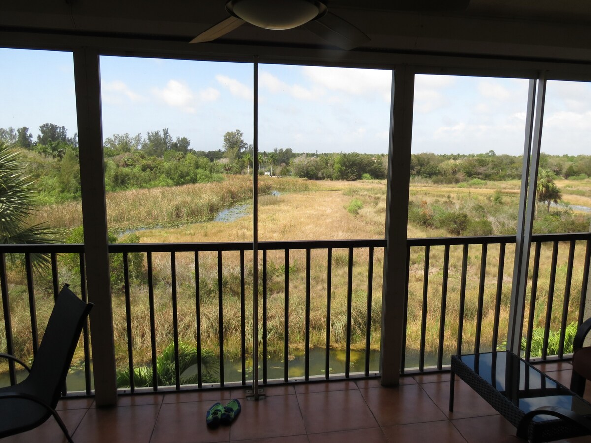 Relax w/ private sunset views of a nature preserve