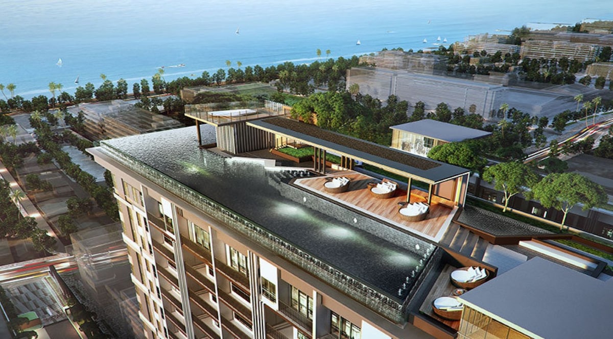 Upper Level Sea View Rooftop Infinite Pool The Base Condo