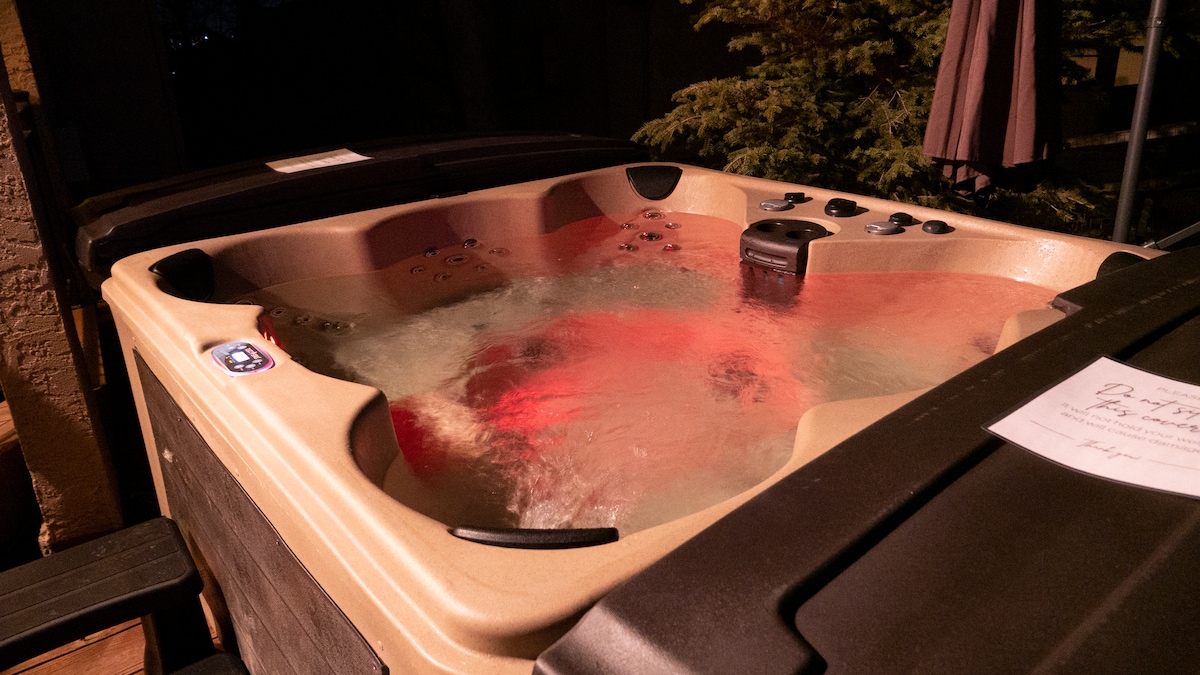 ♛Luxurious | 5★ Hiking & Trails |☀ Hot Tub