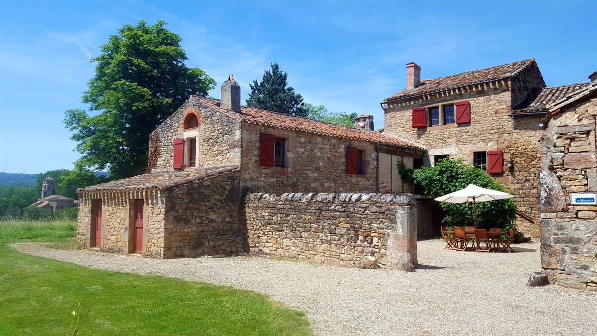 Charmant gîte avec piscine -