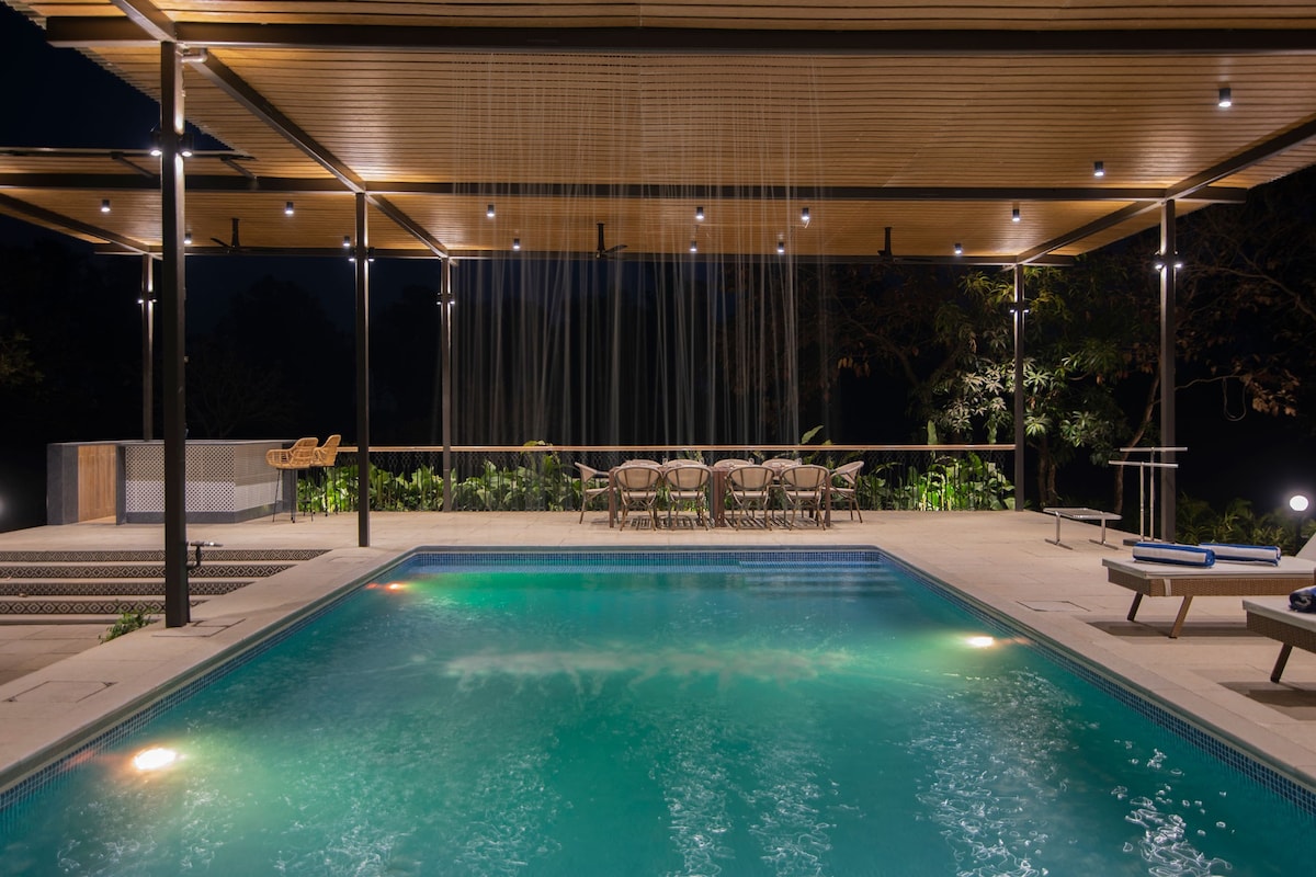 StayVista - Heated Pool Luxurious Villa Lumiere
