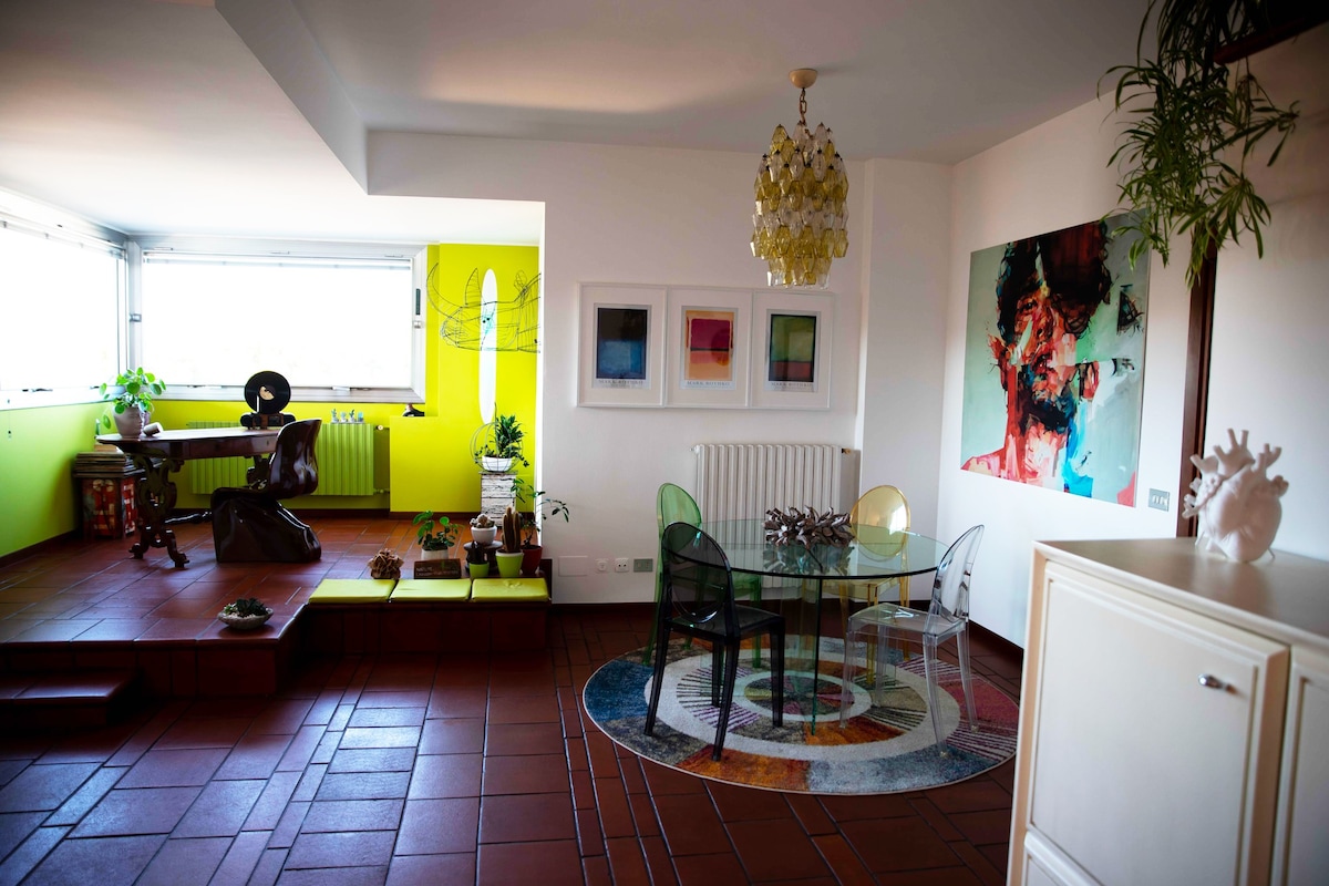 Sound of Colors - Art Design Apartment