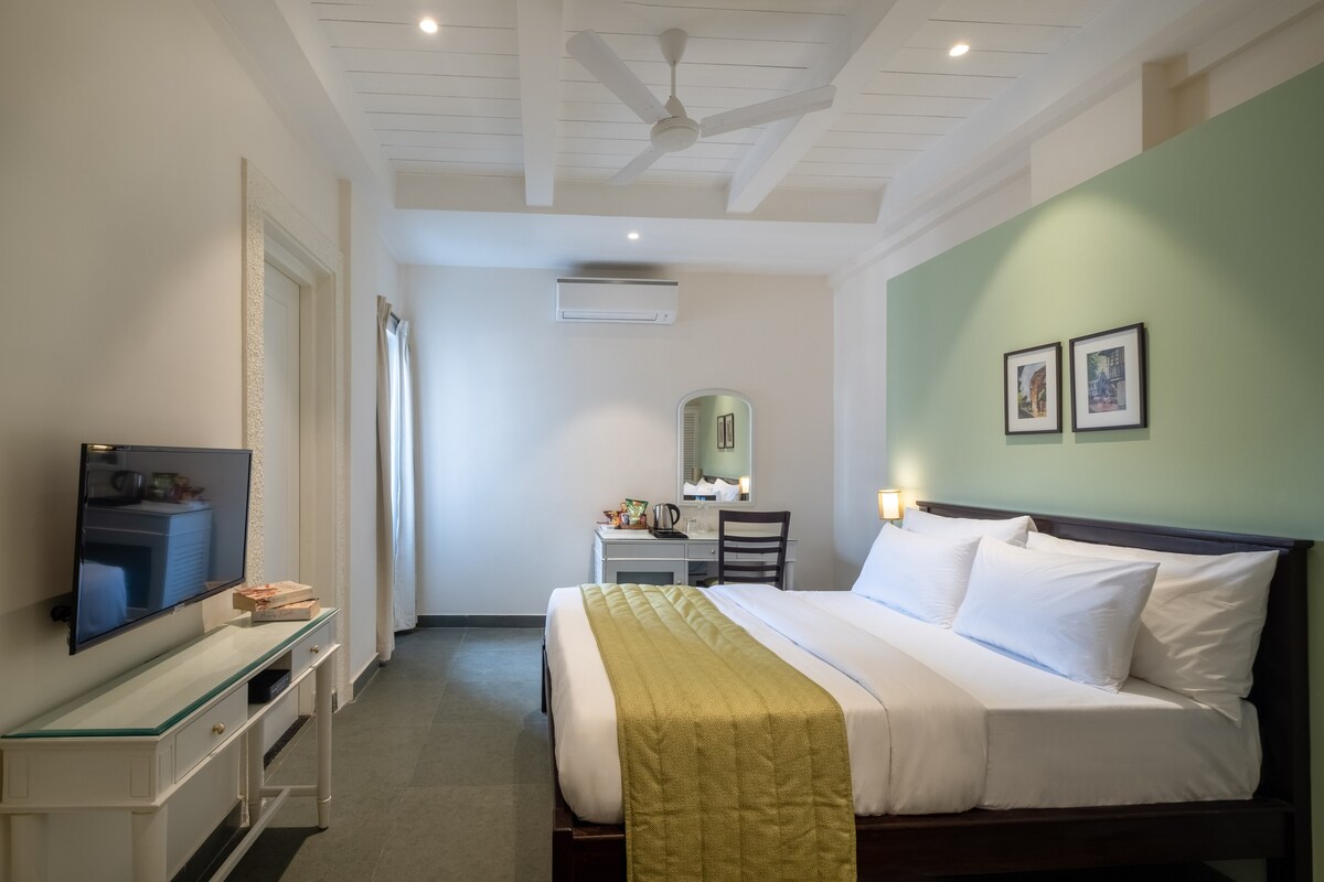 Charming Deluxe Room with Balcony, São Tomé Panjim