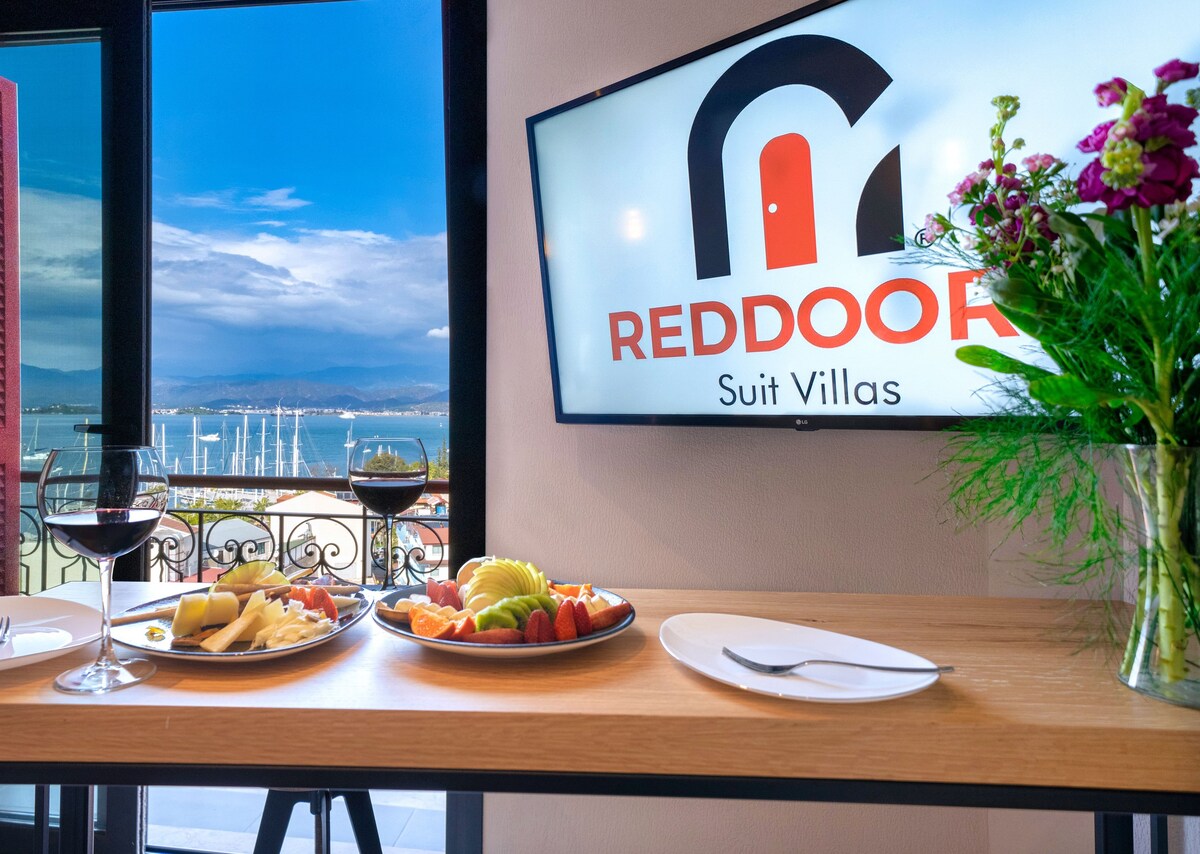 Reddoors suıts seaview  marina Full Deniz