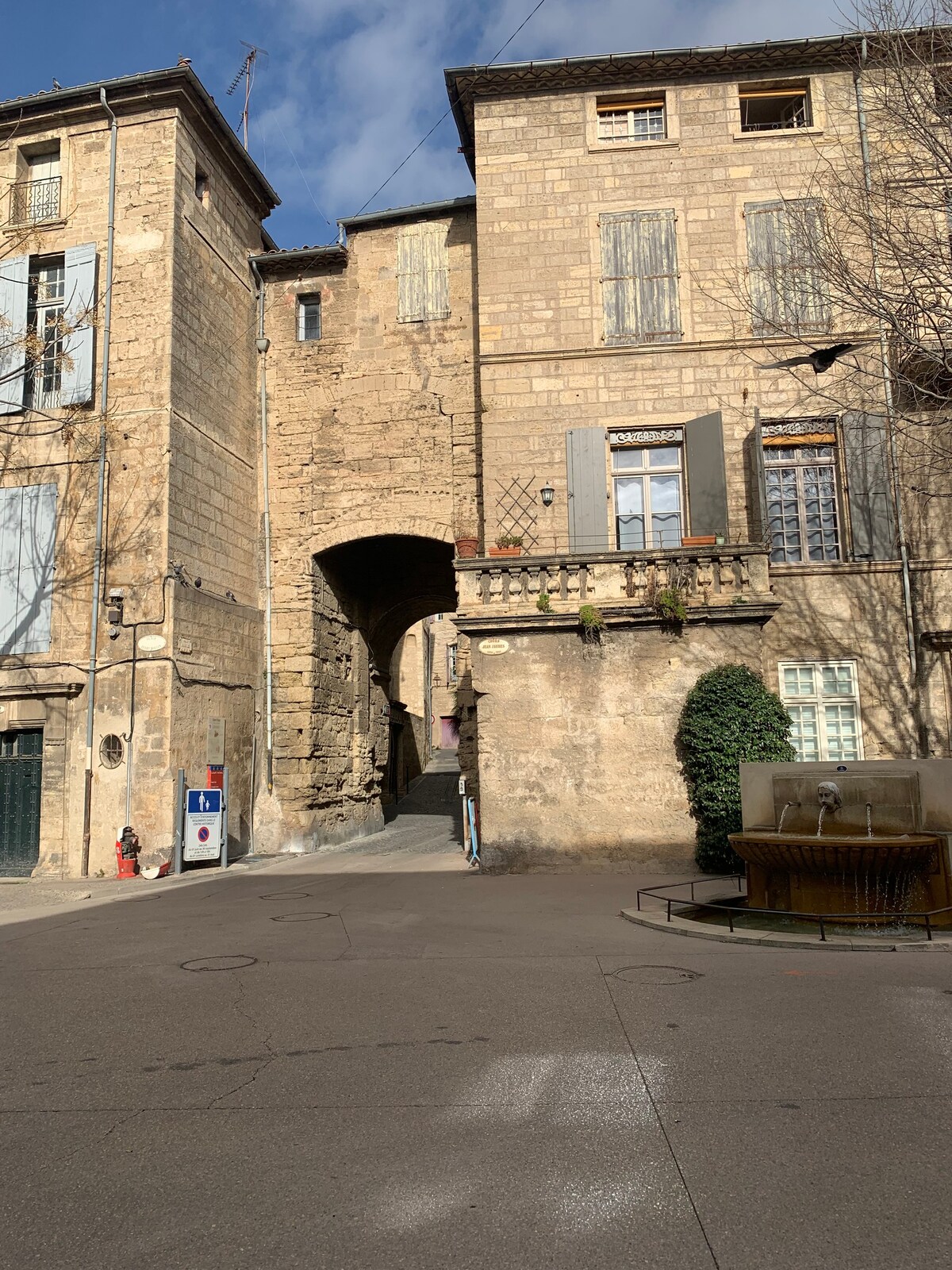 Gite à Pézenas ,2 chambres . 4 pers. tout confort