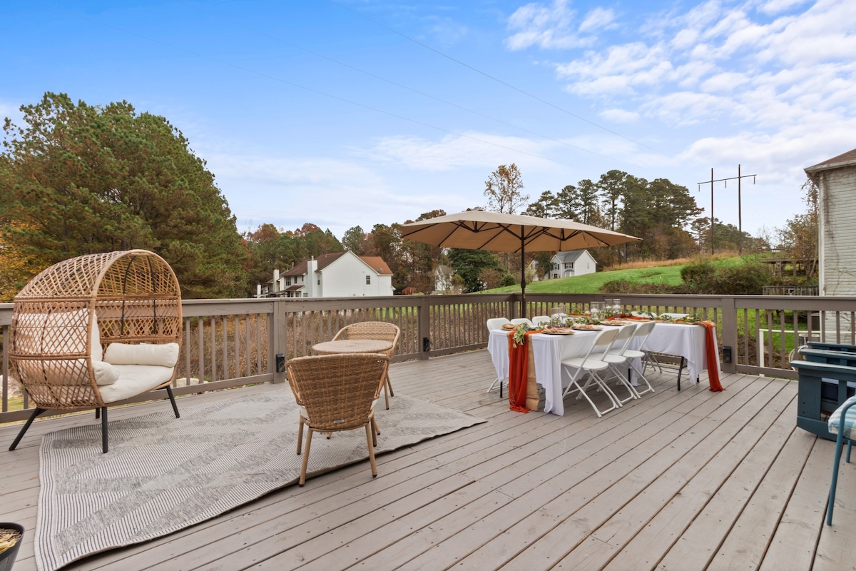 Suburban Retreat in Lithonia, 2 Private Floors