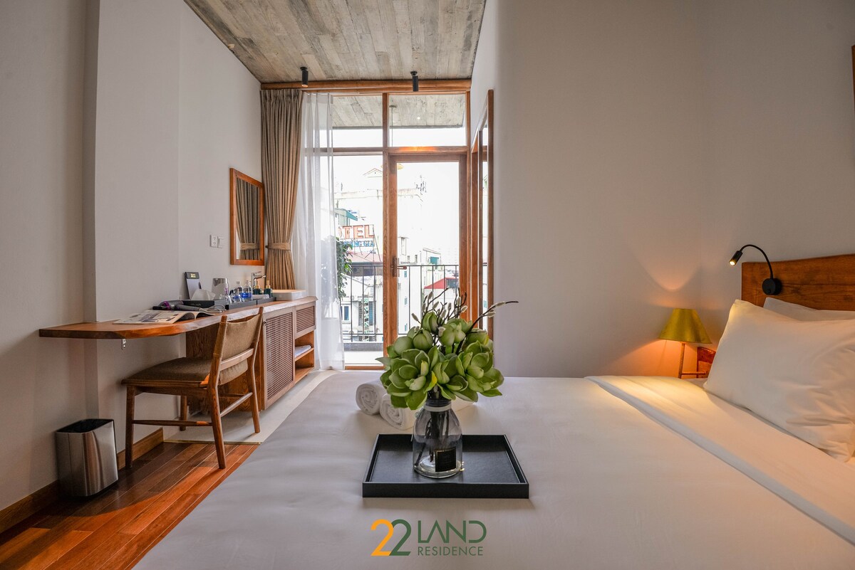 22Land Residence Hotel - Deluxe Room with balcony
