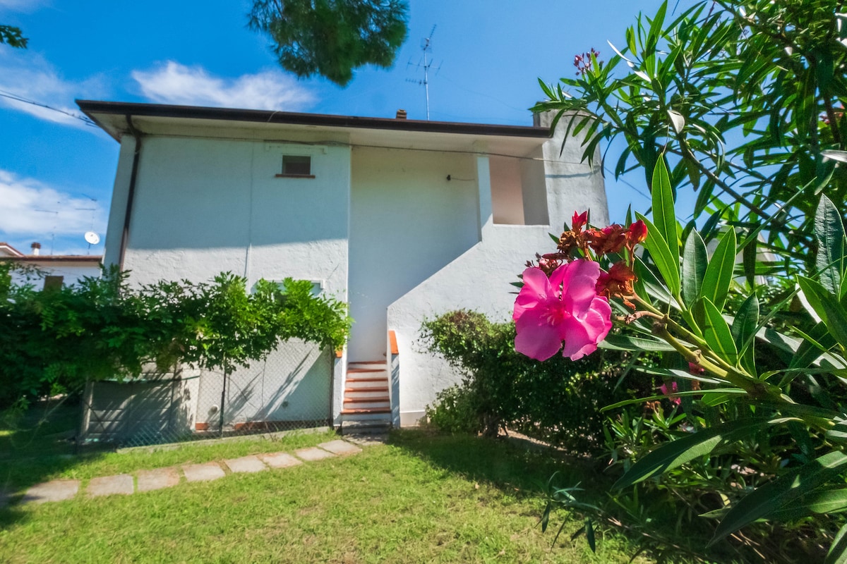 Pleasant detached house, clima, terrace with bbq