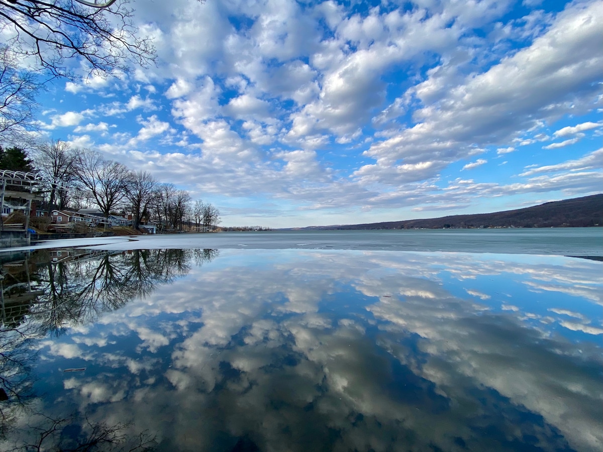 Happy Days Cottage on Honeoye Lake