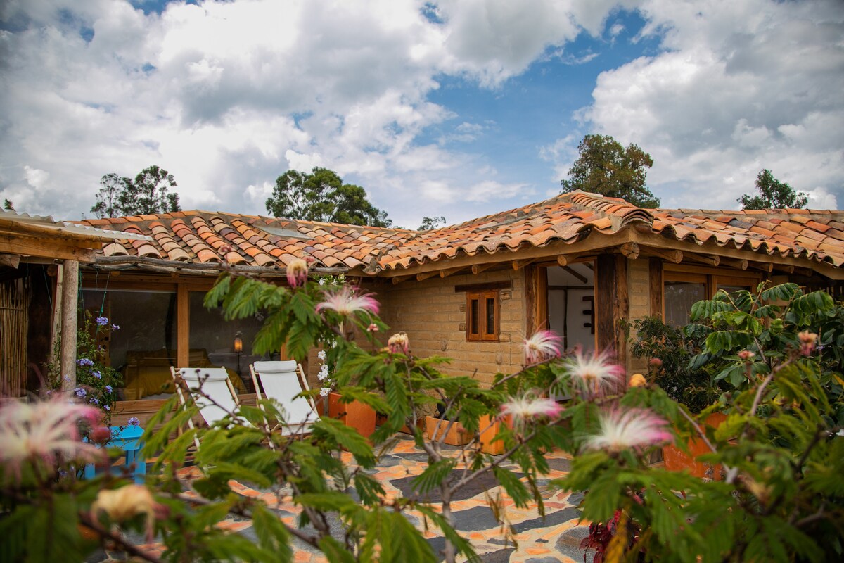 120 Espinaca, una hermosa casa abierta al paisaje