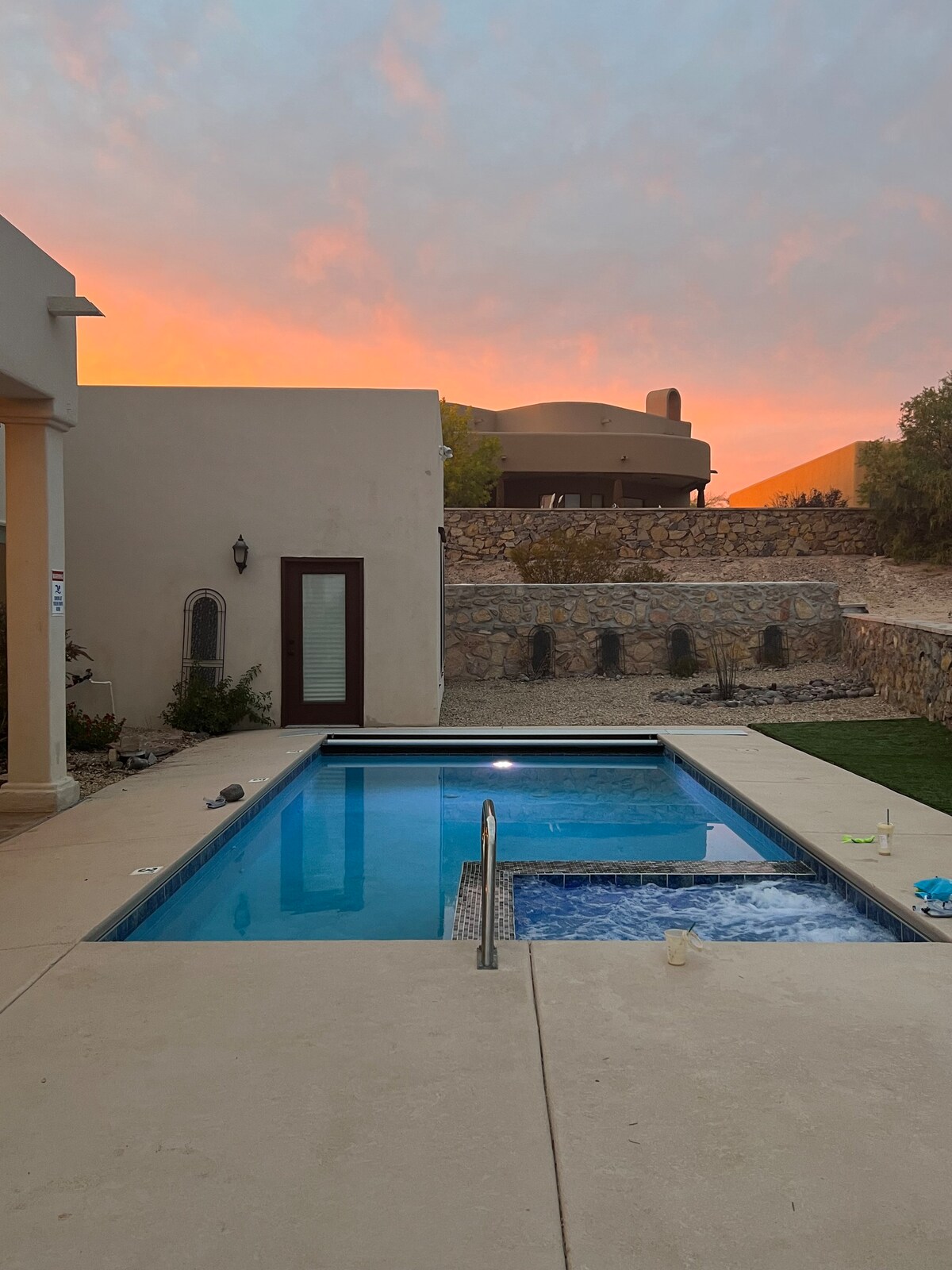 Fabulous Desert Home Mnt views with Pool & Spa!