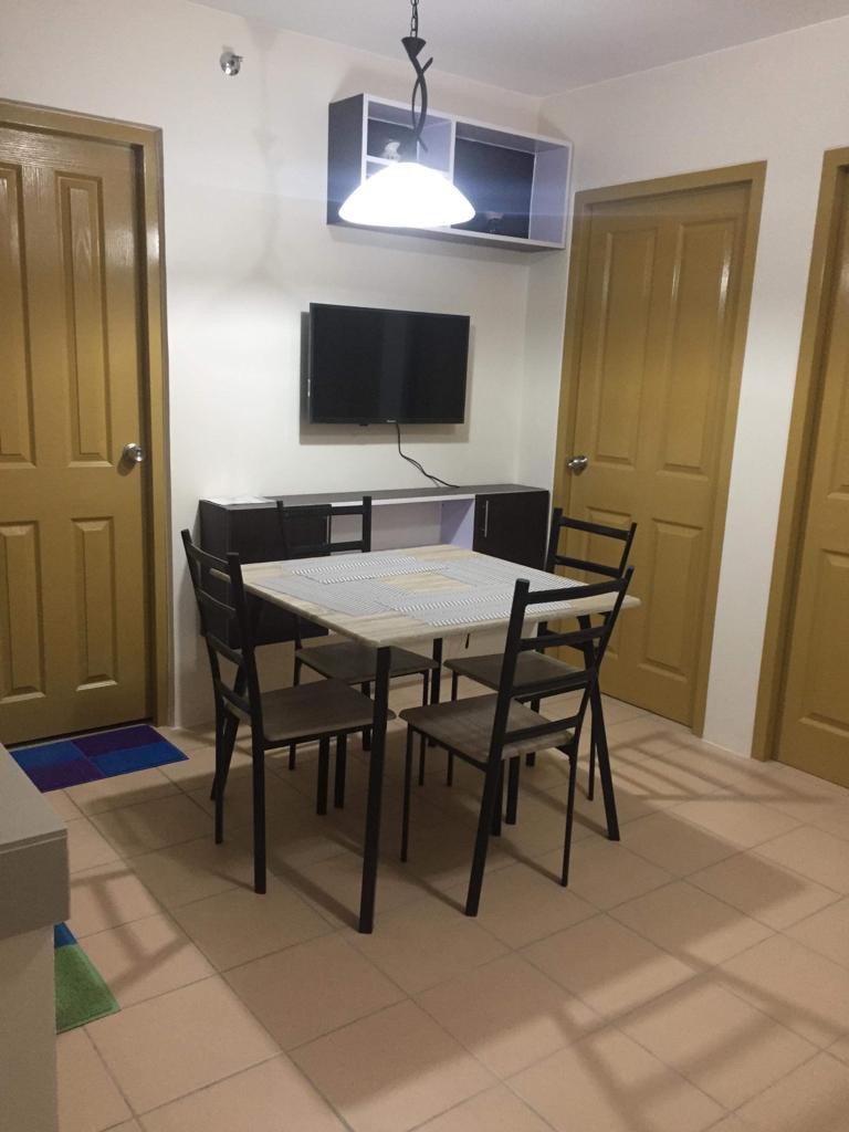 Lovely 2 Bedroom Condo with fully furnished