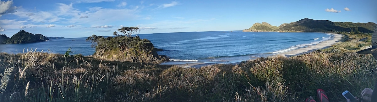 现代住宅，非常靠近热门的Medlands海滩