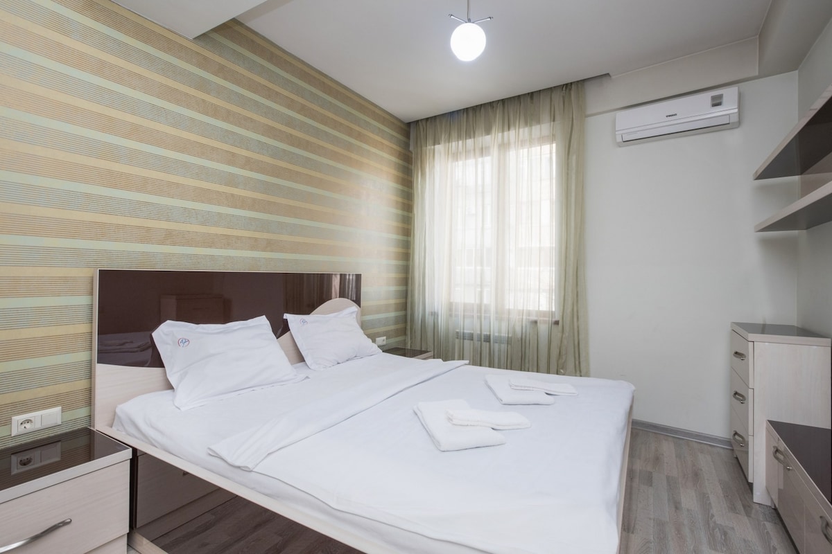 Stay Inn on Mashtots avenue 33/1-15/1