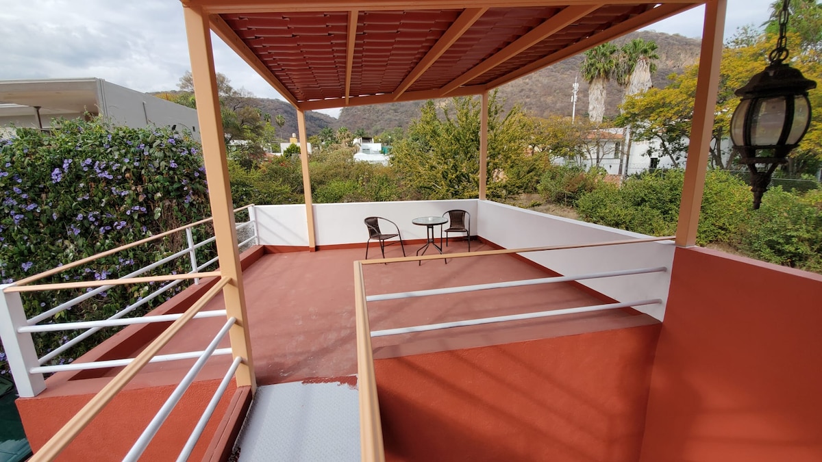 "Casita"con vista maravillosa del Lago de Chapala